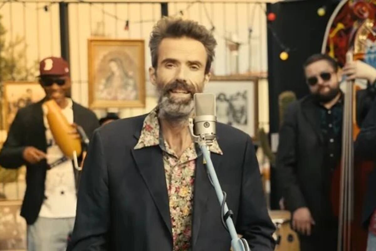 Jarabe de Palo presenta "al niño": su nuevo disco "Tragas o Escupes"