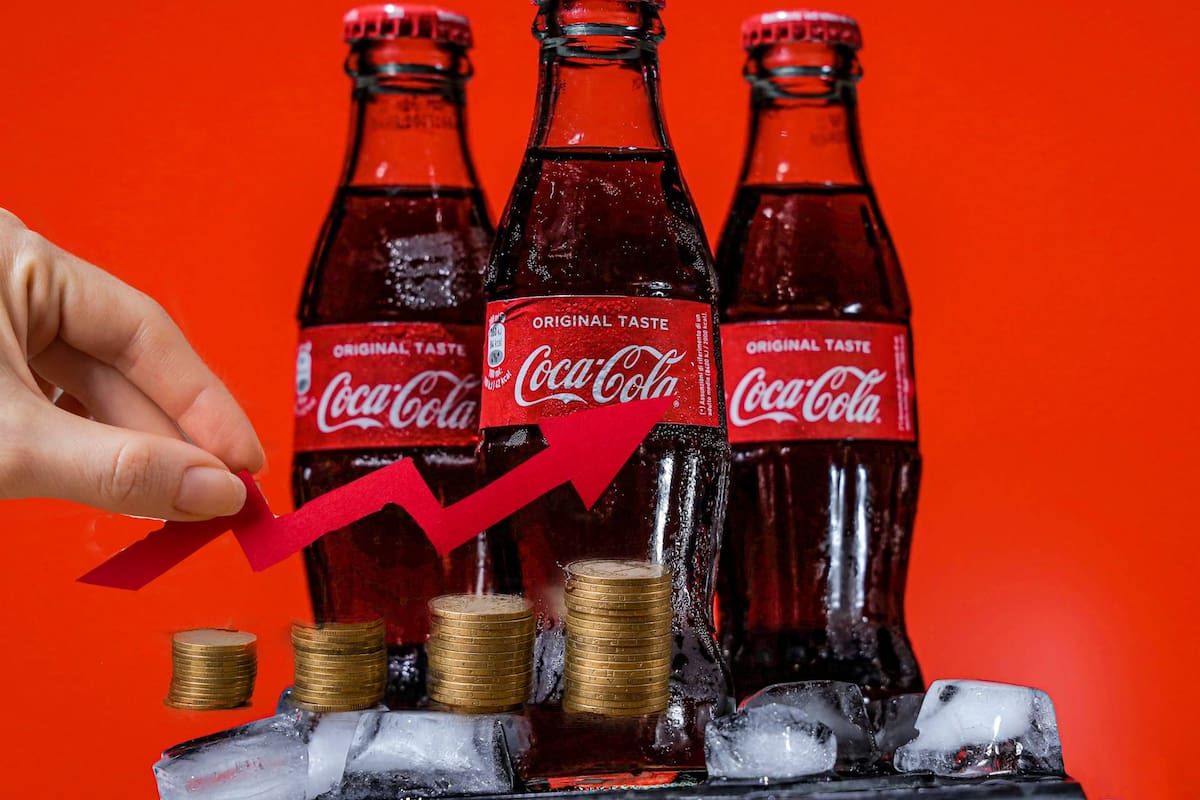 Coca-Cola aumenta hasta 5 pesos sus precios en México y algunas presentaciones llegan a 46 pesos, mientras consumidores buscan opciones más económicas para reducir el impacto en su presupuesto familiar