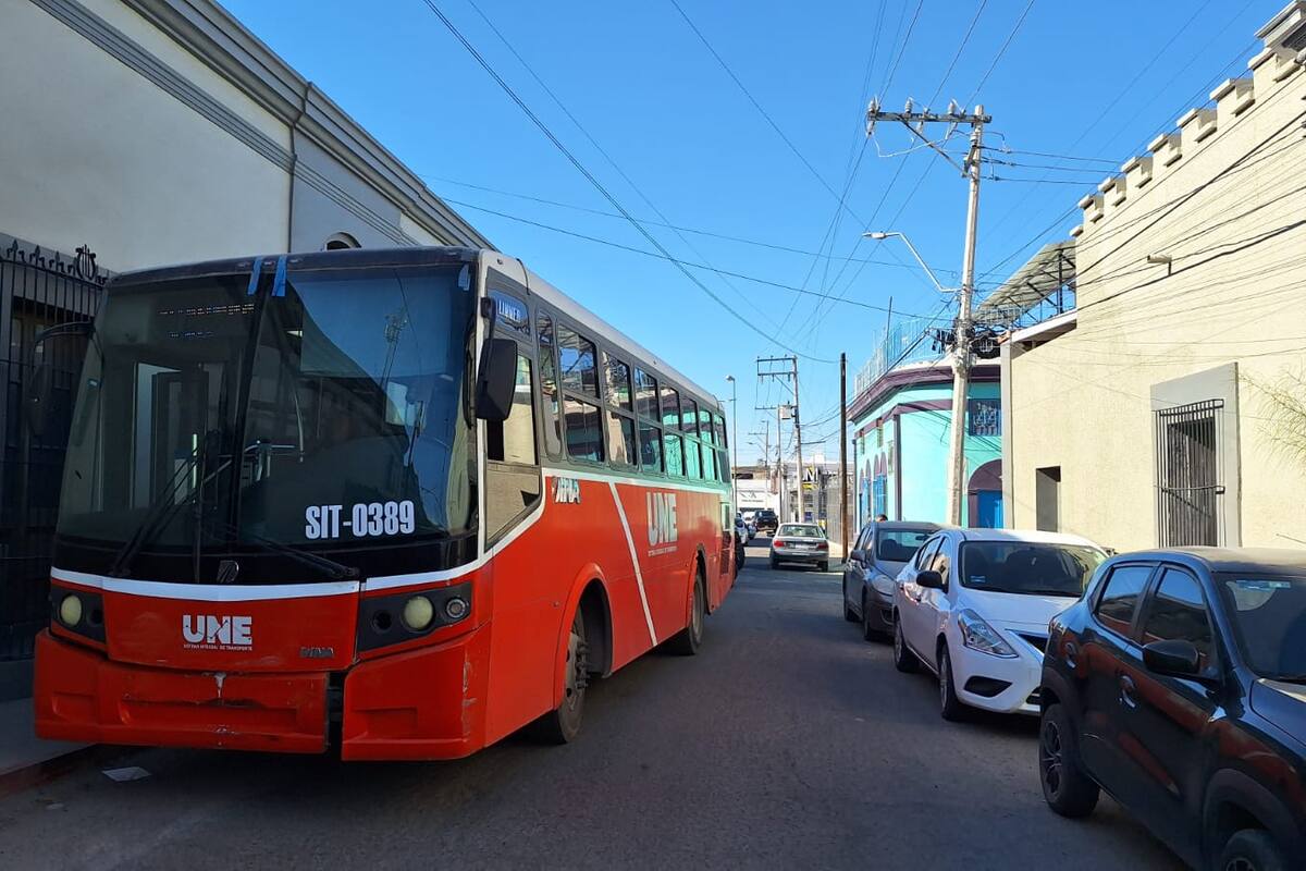 Denuncian que choferes manejan ‘rápidos y furiosos’