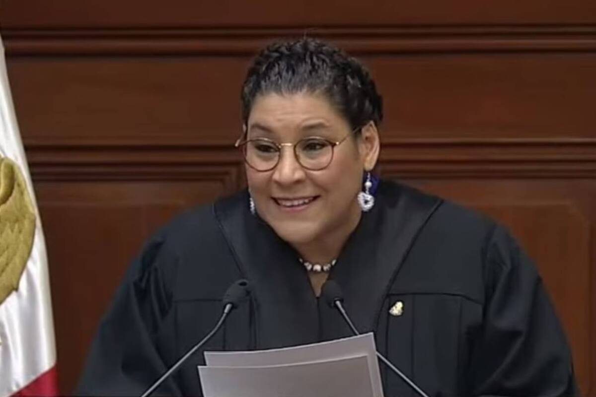 ¿Lenia Batres está capacitada para ejercer su puesto en la SCJN?