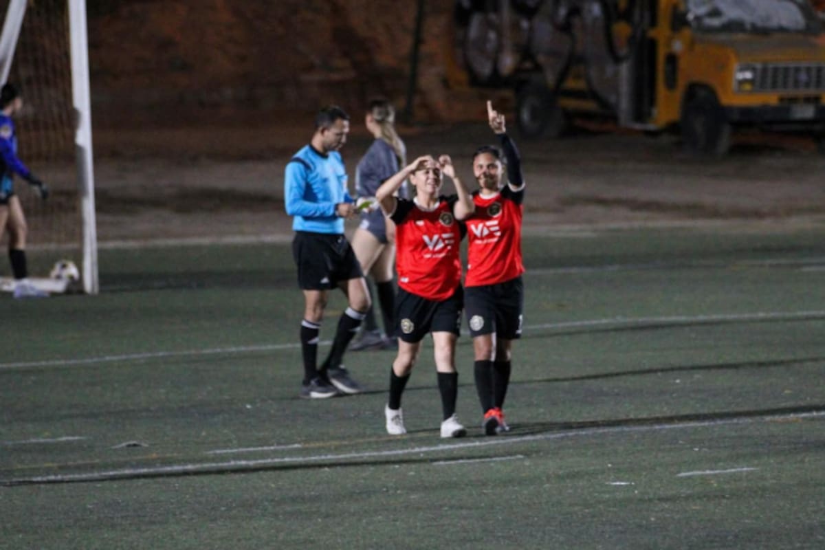 Manchester Vera pega en la recta final y se queda con el liderato