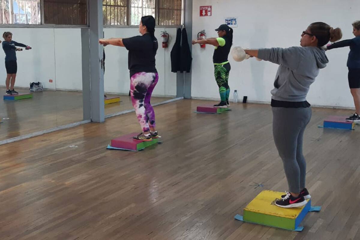 Clases de activación física regresan a unidades deportivas del Imdet