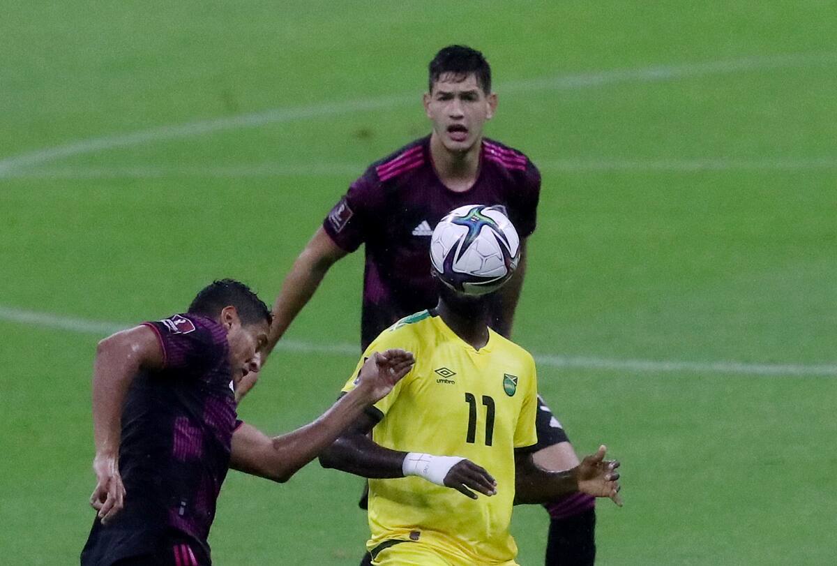 Soccer Football - World Cup - CONCACAF Qualifiers - Mexico v Jamaica - Estadio Azteca, Mexico City, Mexico - September 2, 2021 Jamaica's Shamar Nicholson in action REUTERS/Edgard Garrido