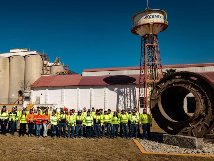 Cemex conmemora 120 años de construir confianza