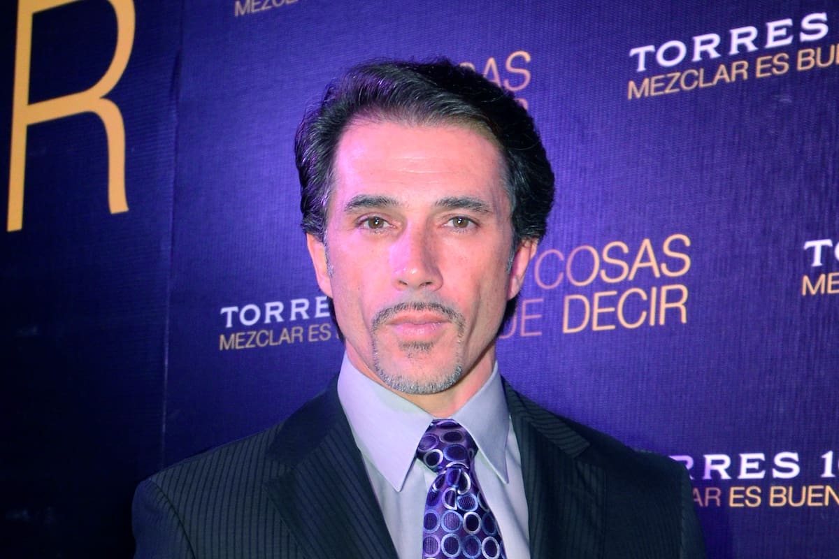 Explota Sergio Mayer contra la hermana de Xavier Ortiz por revelar su suicidio