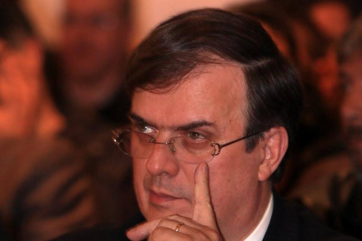 Vacunación contra Covid-19 podría iniciar en diciembre en México, aseguró Ebrard