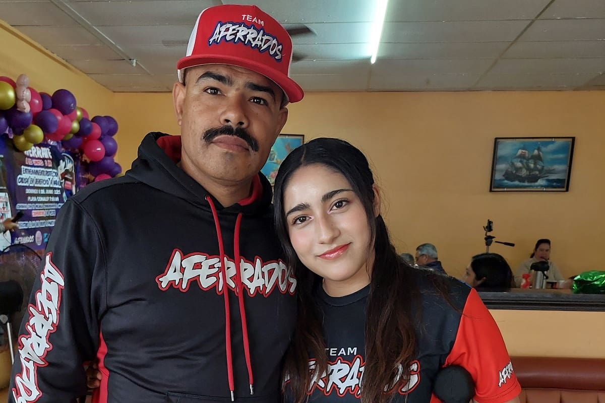 Marlén, adolescente atropellada por microbús presenta secuelas