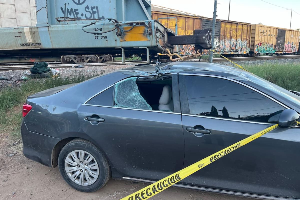 Se descarrilan cinco plataformas del tren en Nogales