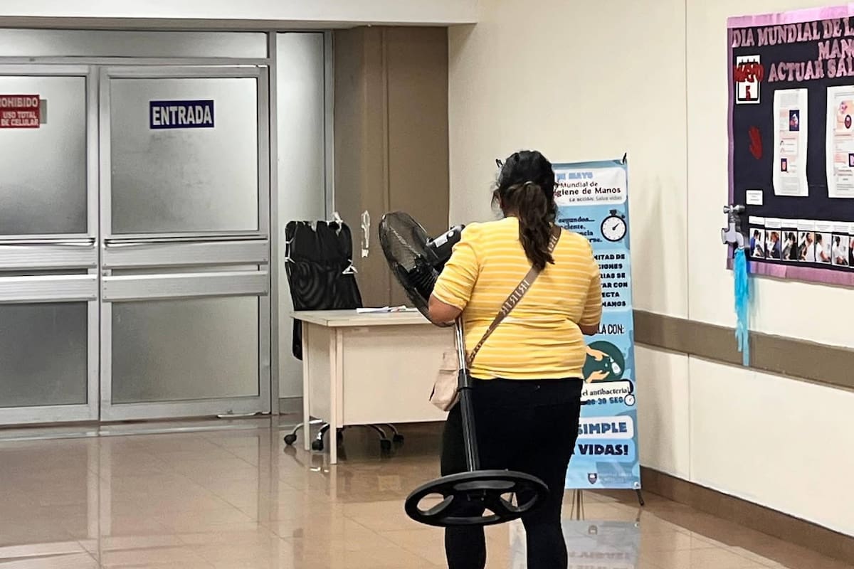 Pacientes denuncian falta de aire acondicionado en el HGM; IMSS Bienestar reporta modernización