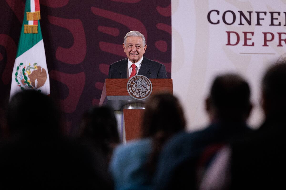 AMLO estima que si aprueban Ley, en mayo cobrarán los primeros beneficiarios del Fondo de Pensiones Solidarias
