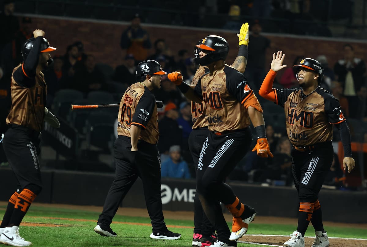 Jasson Atondo, Harold Ramírez y Willie Calhoun anotaron con el cuadrangular de Terry Bowens. (Foto: Cortesía Naranjeros)