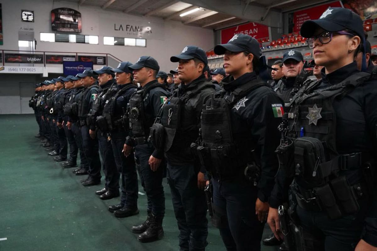 Piden policías de Ensenada se cumpla con ascensos