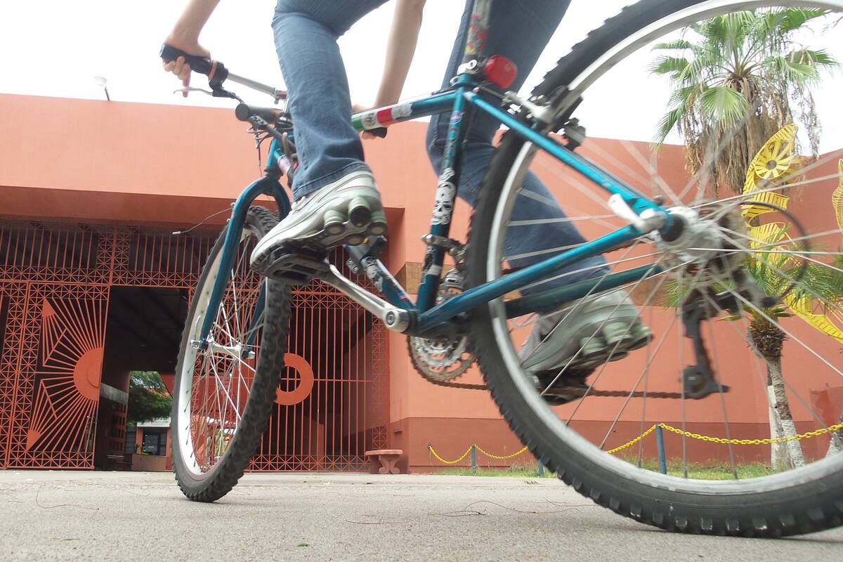 Localizan vehículo vinculado a atropellamiento de ciclista en Hermosillo