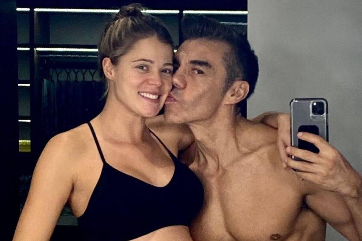 Hijo mayor de Adrián Uribe conoce a su hermanita menor