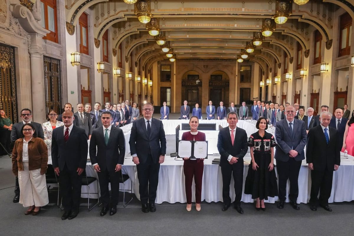 Renuevan Claudia Sheinbaum y empresarios acuerdo PACIC; no aumentará precio de 24 productos de la canasta básica