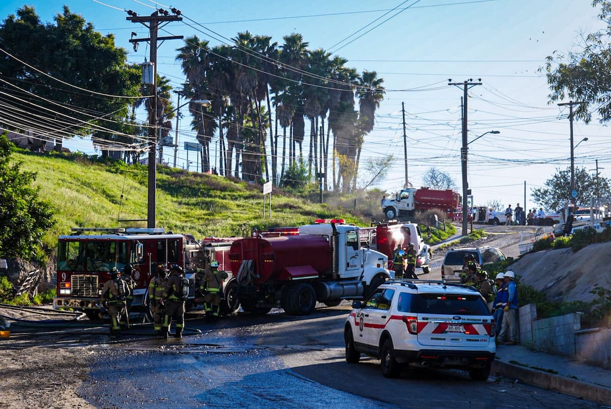 El estallido ocurrido en un domicilio de la avenida Rancho Tijuana dejó siete personas heridas; una fue trasladada en condición grave con quemaduras en el 90% de su cuerpo. Leonardo González