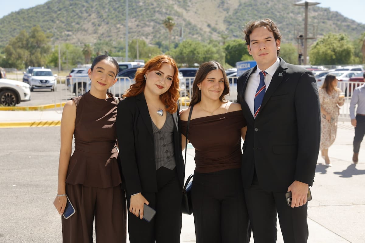 Asisten hermosillenses a presentación del informe de Toño Astiazarán