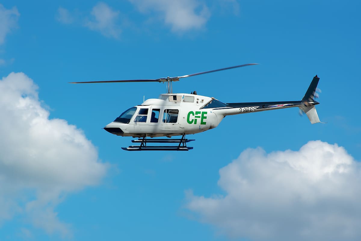 Desaparece helicóptero de la CFE en zona serrana de Jalisco: temen desplome cerca del cerro El Jabalí