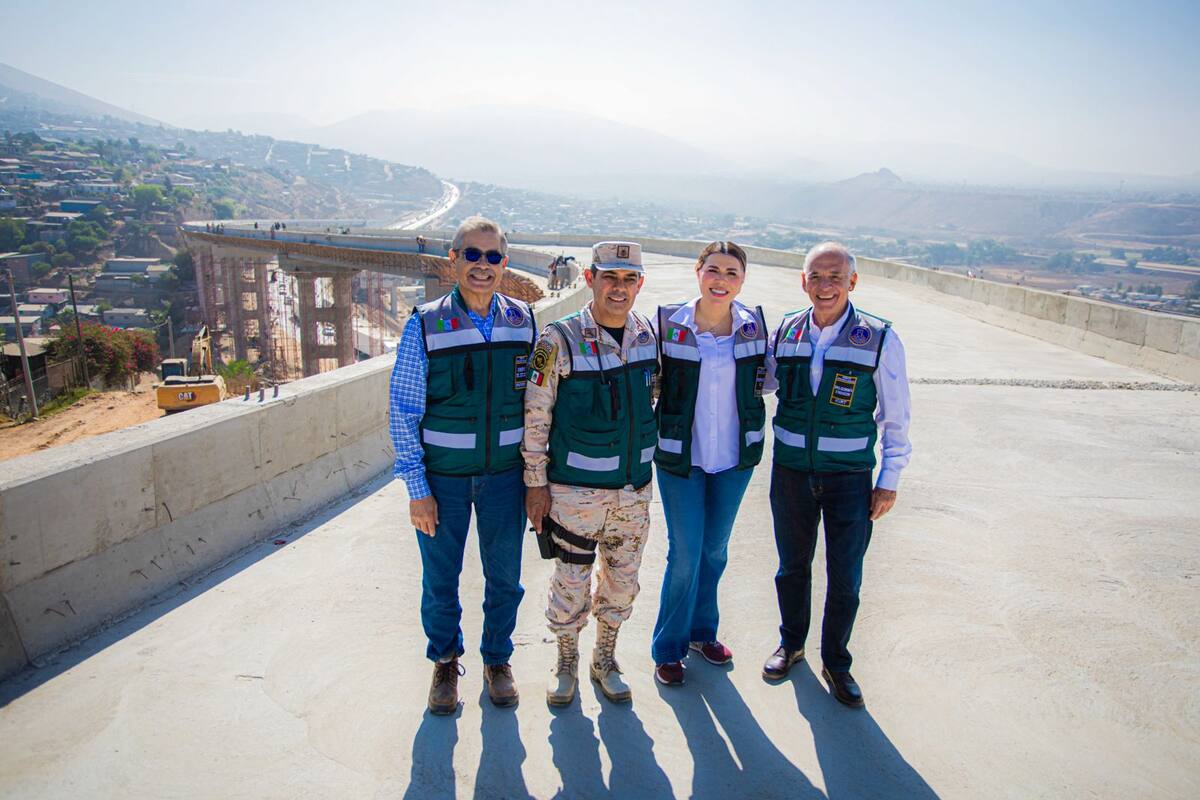Recorre Marina del Pilar obras federales en Tijuana
