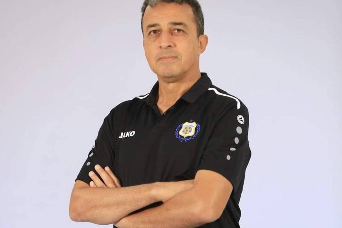 Director técnico muere tras festejar gol de último minuto