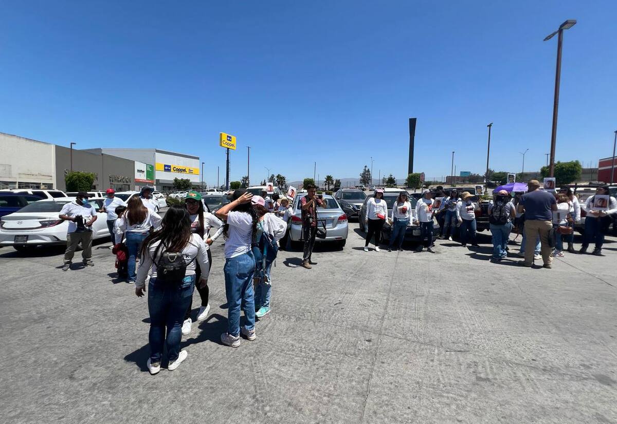 La caminata es en conmemoración al cumpleaños del joven Erick Carrillo, desaparecido hace cinco años.