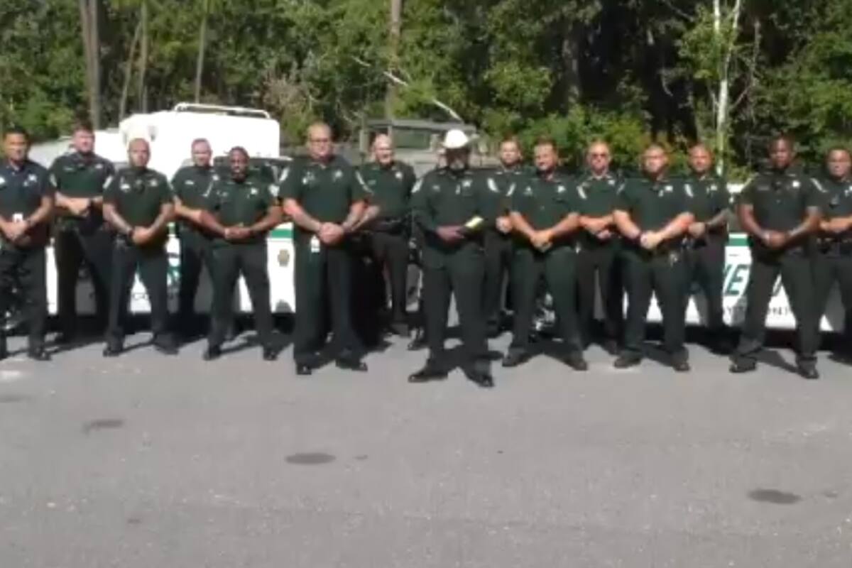 VIDEO: Alguacil de Florida amenaza con permitir a civiles armados parar protestas