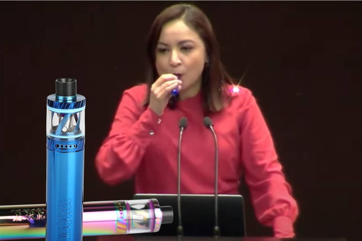 VIDEO: Así “vapeó“ una diputada en el Pleno para rechazar prohibición de vapeadores y cigarros electrónicos