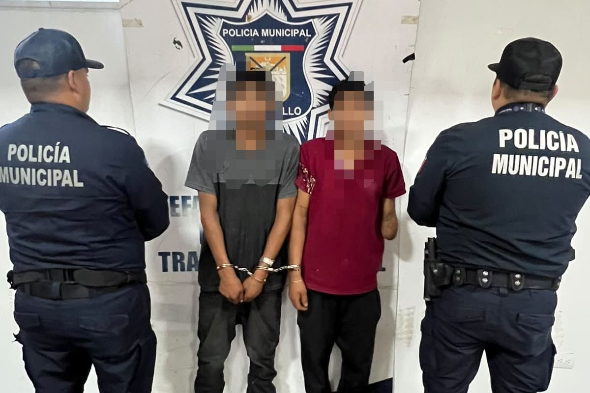 Tras presunto robo a un abarrotes de Hermosillo, detienen a dos jóvenes y recuperan mercancía y efectivo