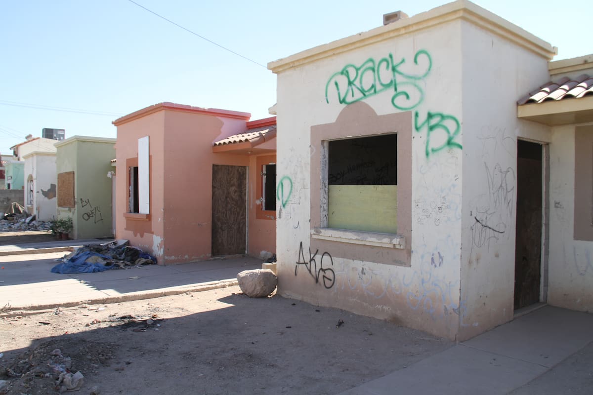 Buscan cómo abatir la problemática de viviendas abandonadas