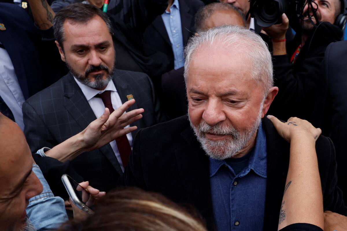 Elecciones en Brasil: Lula adelanta a Bolsonaro con el 70 % escrutado en Brasil