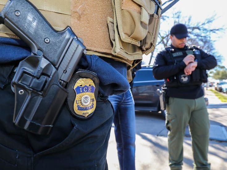 Tras tiroteo y detención de migrantes venezolanos en Minneapolis en enero, ICE separa a dos agentes involucrados e inicia investigación por declaraciones falsas