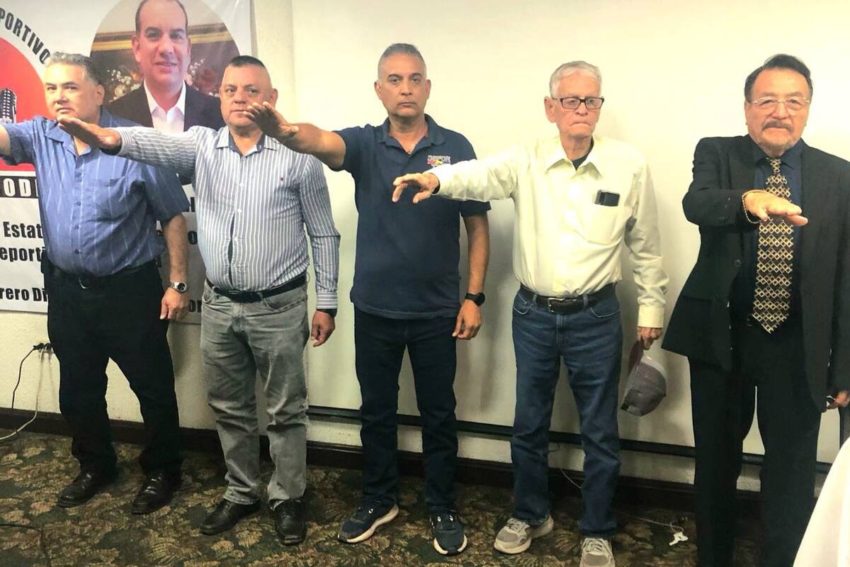 Toma protesta nueva mesa directiva de Asocrodes