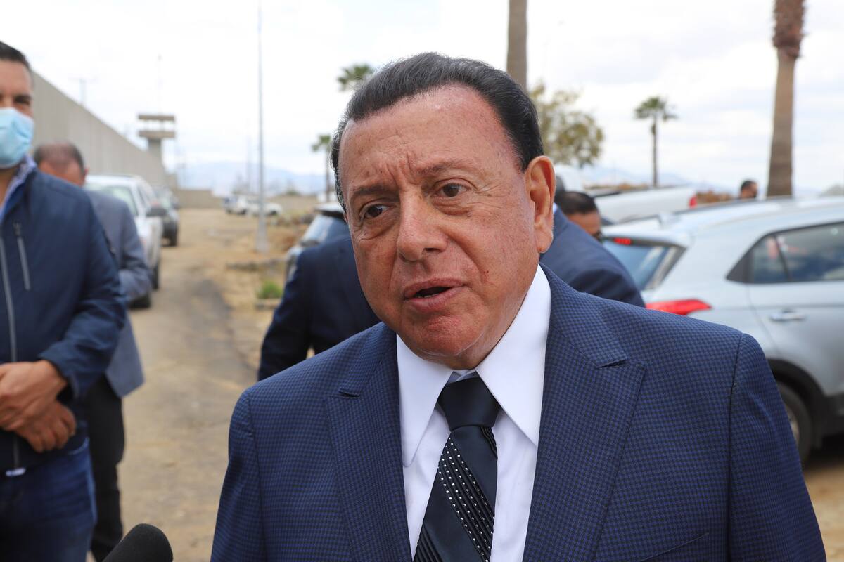 Niega Guillermo Ruiz Hernández renuncia su cargo