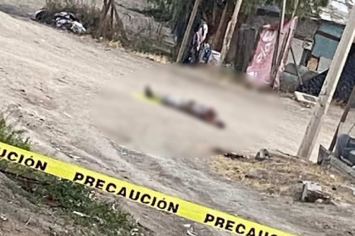 Abandonan cadáver en la vía pública