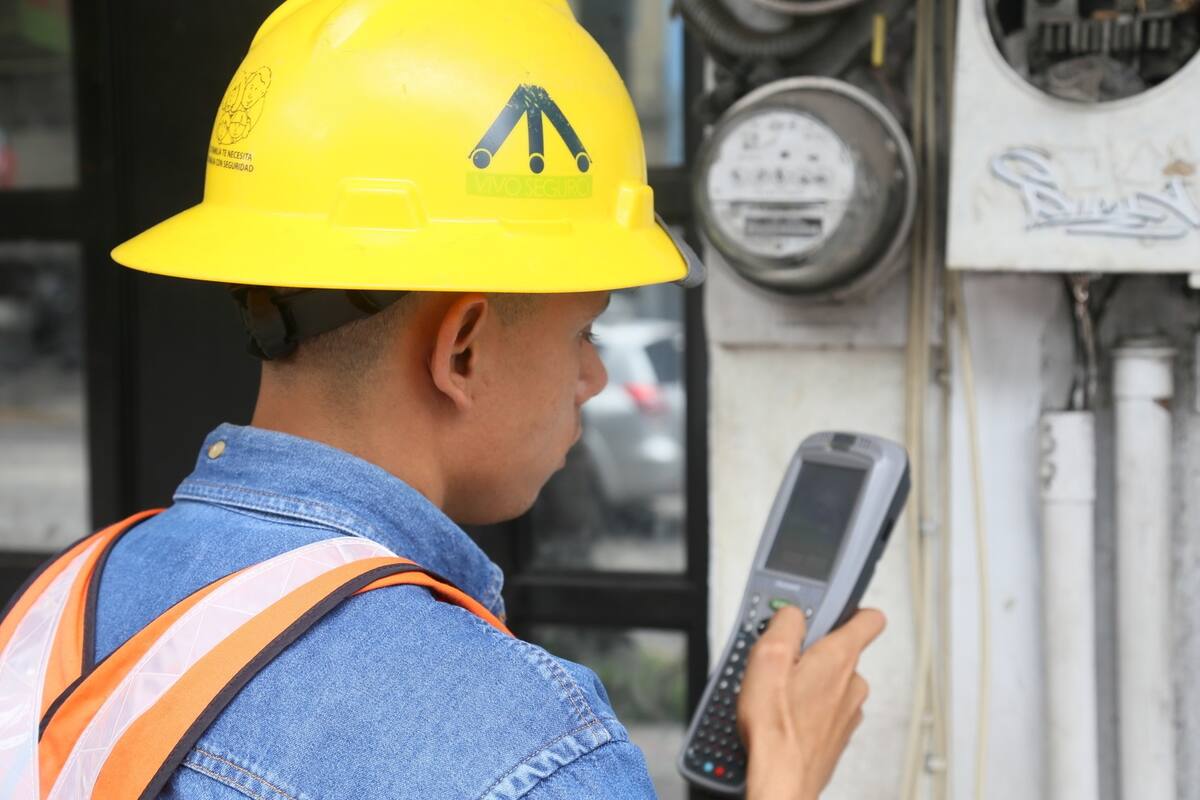 Recibos de la CFE con tarifas elevadas en Sonora serán revisados: AMLO