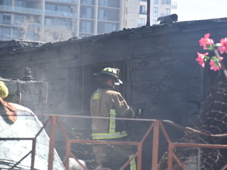 Incendios consumen cuatro viviendas en Tijuana durante fin de semana