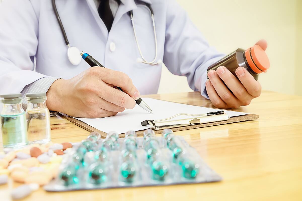 Expertos advierten que algunos medicamentos vencidos pueden resultar peligrosos