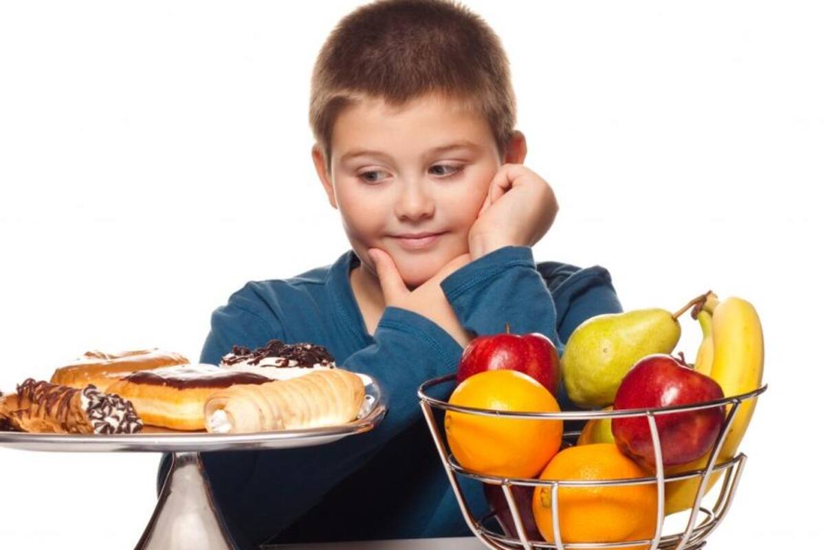 Conoce cuántas calorías deben comer los niños