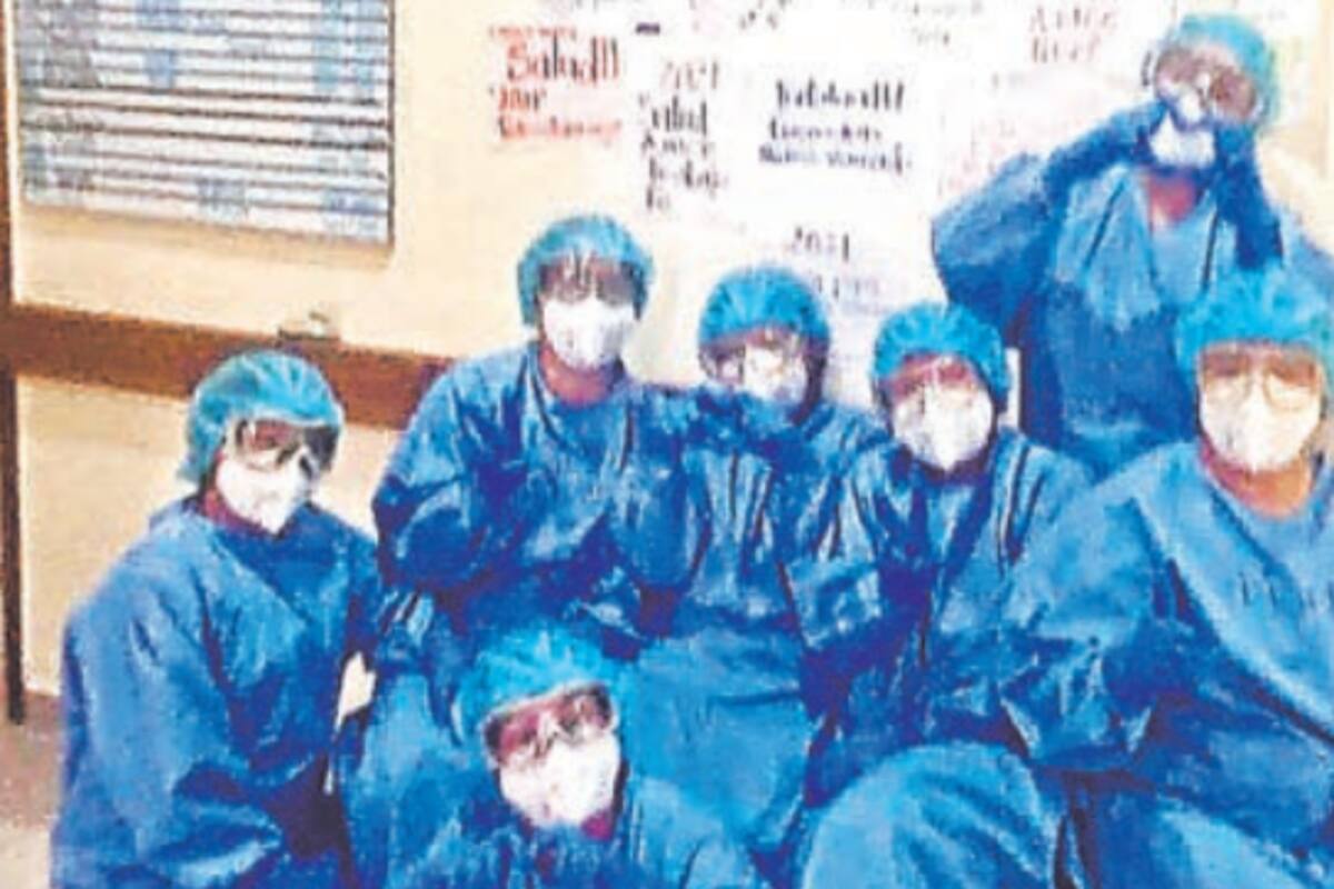 Esperan médicos privados vacuna ante tercera ola Covid
