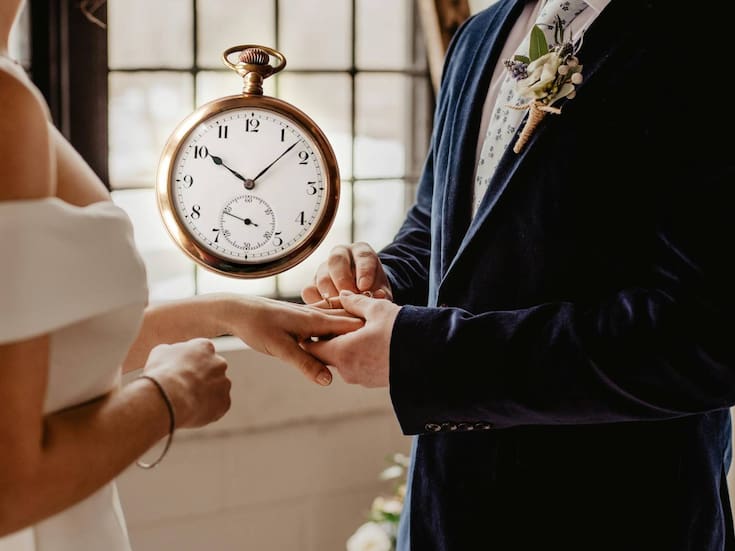Disminuye tasa de matrimonios en México; aumentan edad promedio de los contrayentes, según Inegi