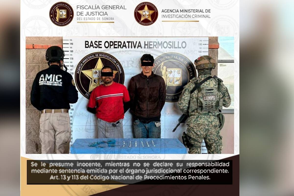 Capturan a dos personas en Hermosillo; aseguran droga y motocicleta