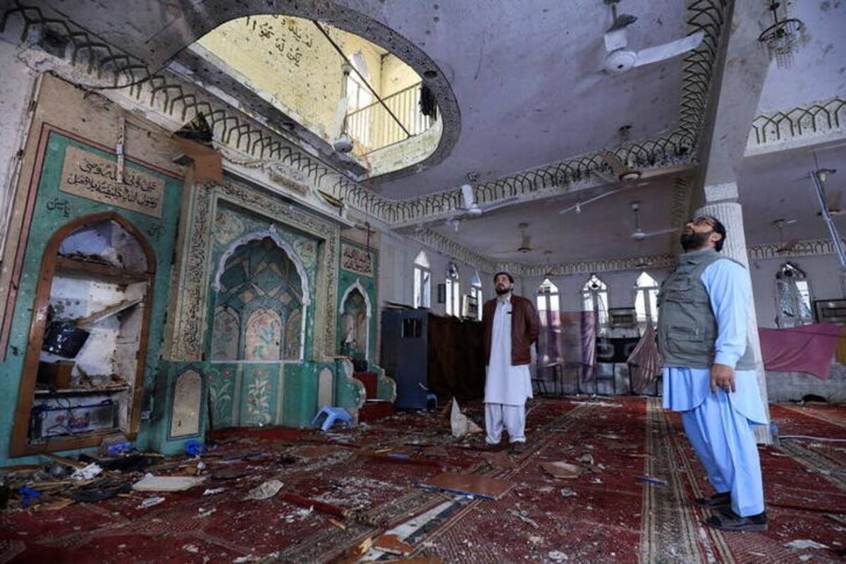 Atentado en Pakistán: Al menos 56 muertos y casi 200 heridos en mezquita