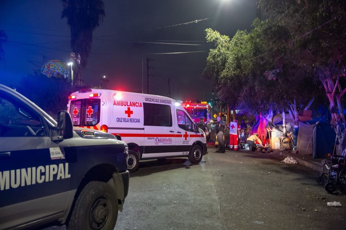 Localizan cadáver en vivienda improvisada frente al Desayunador del Padre Chava