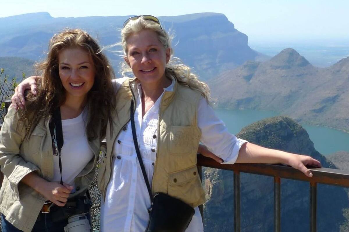 Thalía reaparece en redes sociales y agradece muestras de cariño