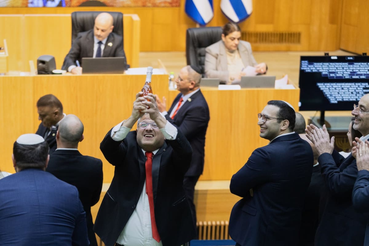 Israel aprueba ley que permite pena de muerte para palestinos, incluidos menores de edad, en Cisjordania y desata condena internacional