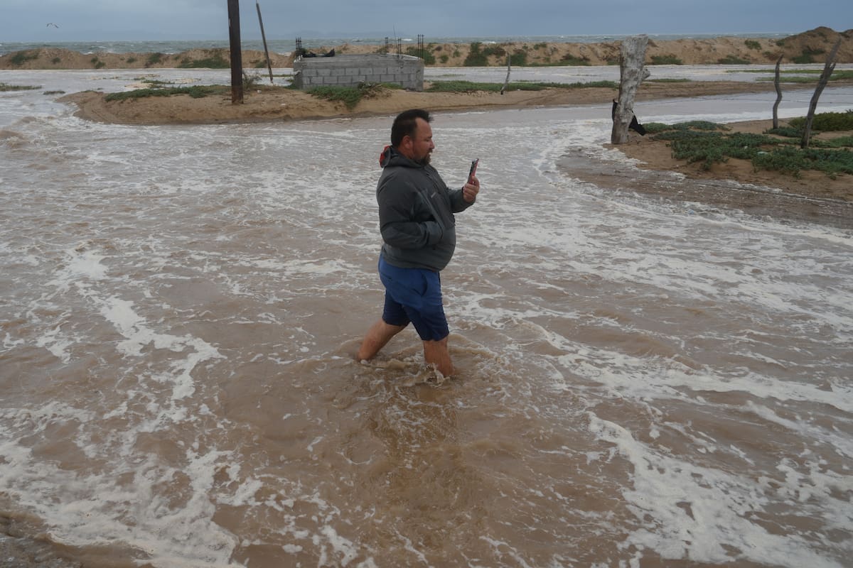 Huracán Polo está a 30 km de BCS y se dirige a Sonora: prevén lluvias de hasta 250 mm