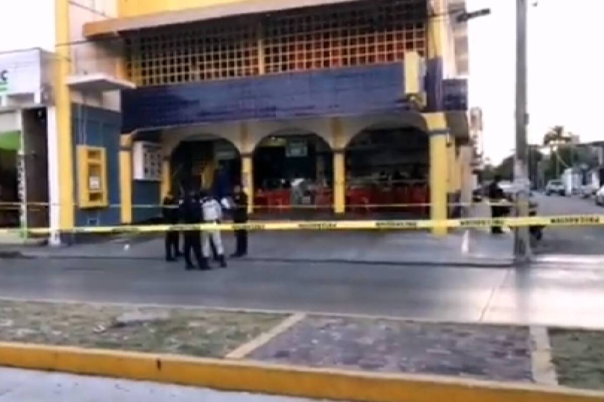 “Tortas Goyo” en Cancún y Playa del Carmen atacados a balazos