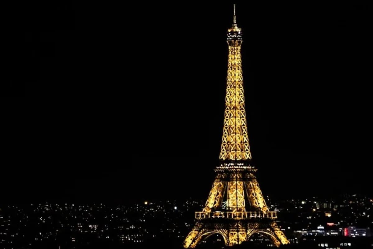 Por qué es técnicamente ilegal tomar fotografías de la Torre Eiffel de noche