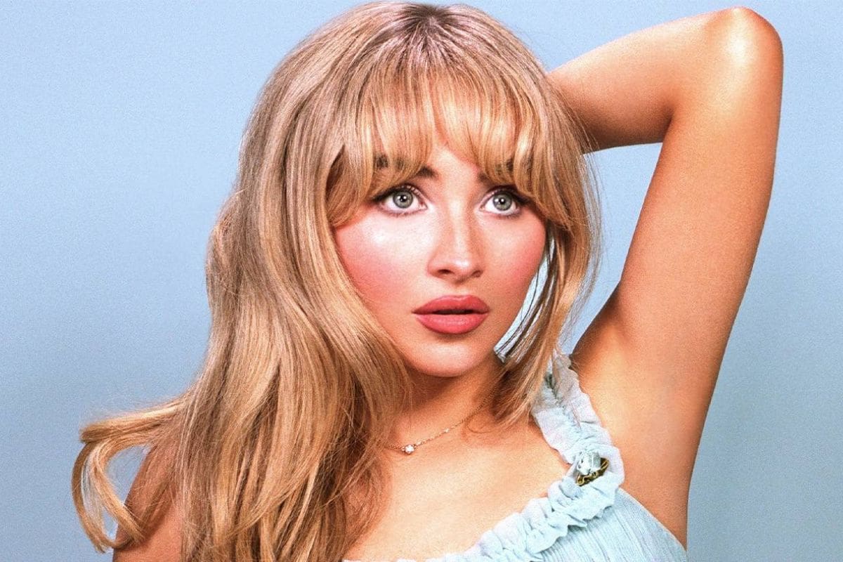 Lució un look inspirado en Fran Fine.