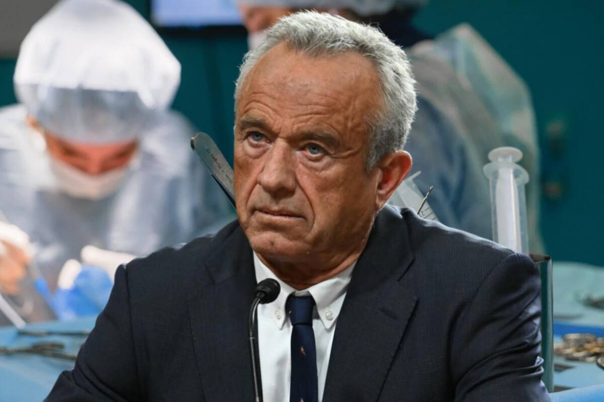 El gobierno de Trump ofrece hasta 25 mil dólares a trabajadores de salud para renunciar voluntariamente y reducir gastos